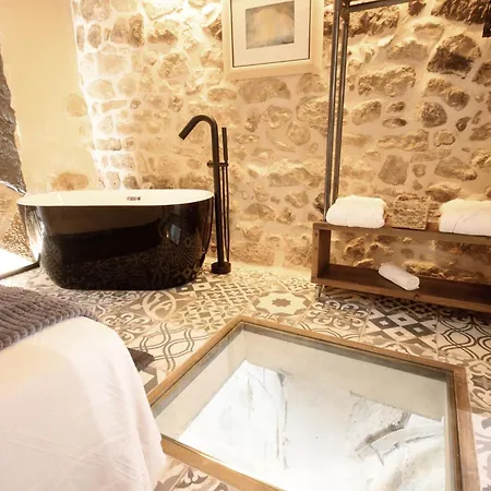 Lo Raconet D'arnes Apartment *
